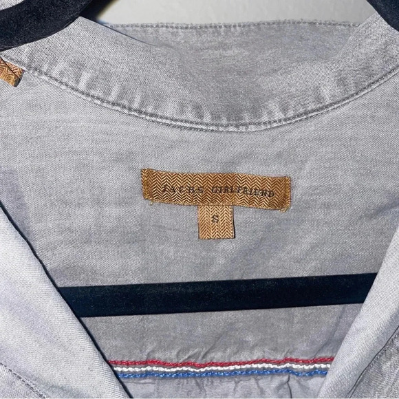 Jachs girlfriend‎ short sleeve button up size Small - Picture 4 of 5